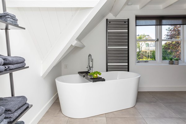 Medium property photo - Dorpsplein 1, 4041 GH Kesteren
