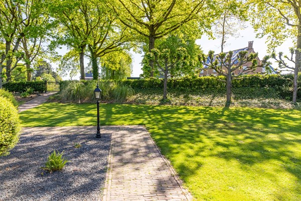 Medium property photo - Dorpsplein 1, 4041 GH Kesteren