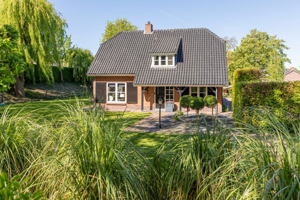 Medium property photo - Dorpsplein 1, 4041 GH Kesteren
