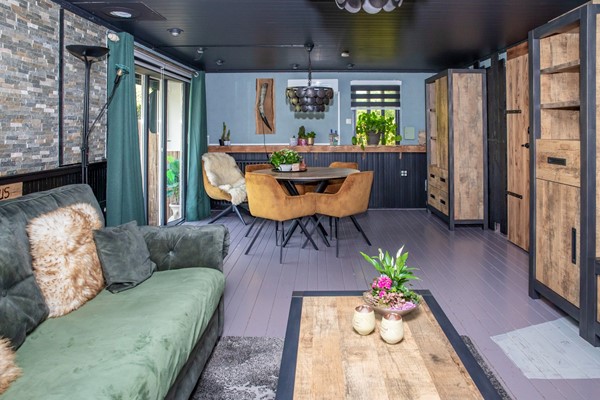 Te koop: Mooi gelegen recreatiewoning op maar liefst 332 m² eigen grond!