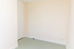 08993974_70.jpg