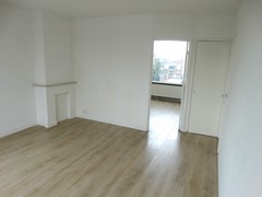 Hendrick Vroomlaan 5, 4383 TK Vlissingen - Woonkamer3.JPG