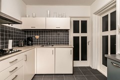 Zuiddijkstraat 1, 4318 BD Brouwershaven - Keuken1.jpg