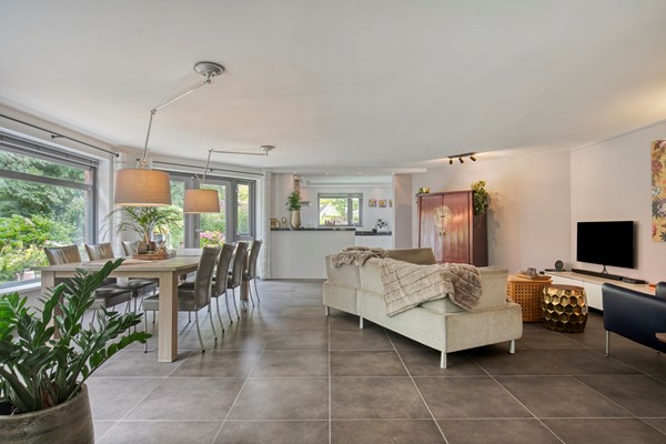 Medium property photo - A.J. Knipmeijerlaan 1, 8302 PA Emmeloord