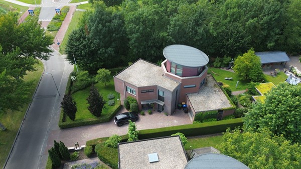 Foto - Te koop: A.J. Knipmeijerlaan 1, 8302 PA Emmeloord