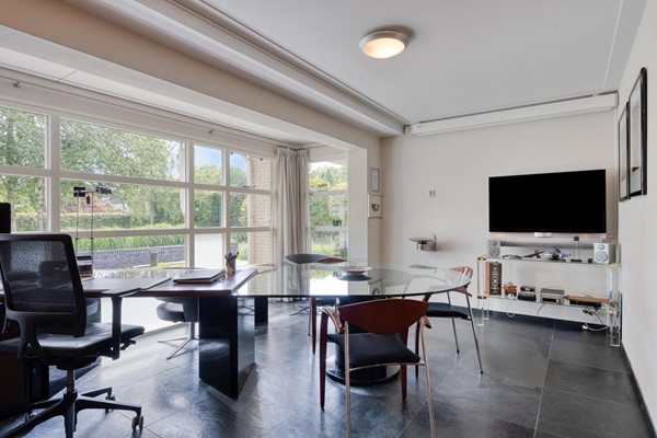 Foto - Te koop: Prof. ter Veenstraat 1, 8302 GA Emmeloord