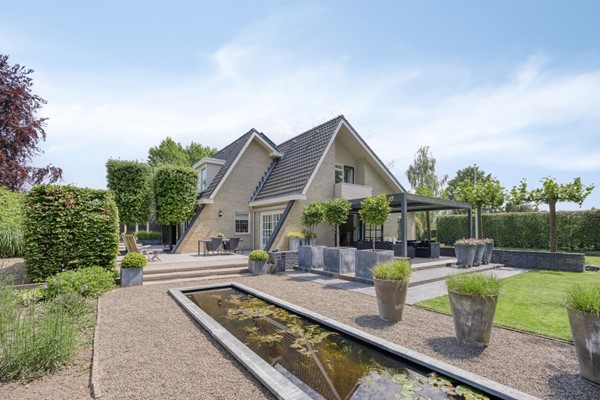 Foto - Te koop: Prof. ter Veenstraat 1, 8302 GA Emmeloord