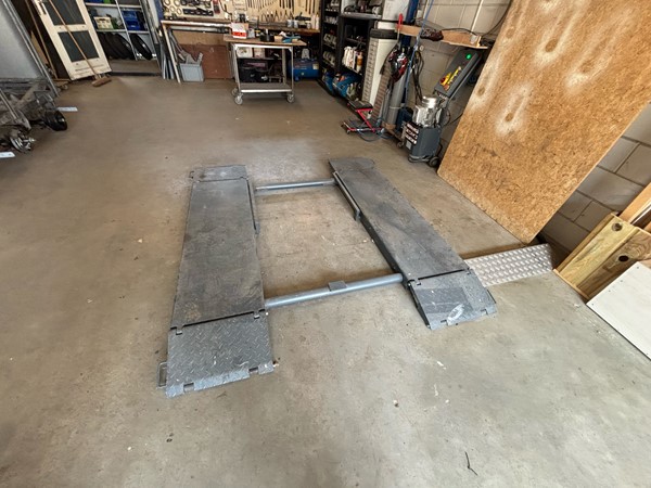 Foto - Te koop: Bedrijfsweg 76, 8304 AA Emmeloord