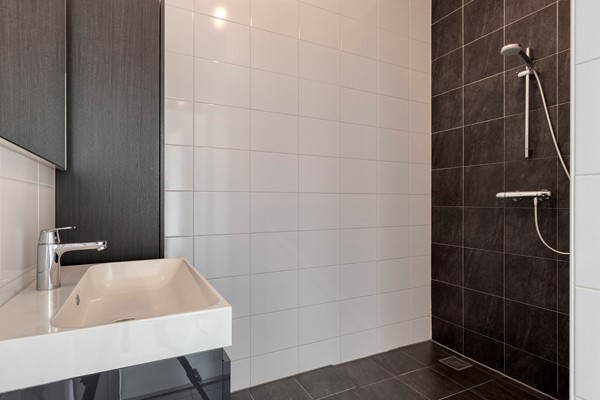 Foto - Te koop: Engelandstraat 80, 1363 DE Almere