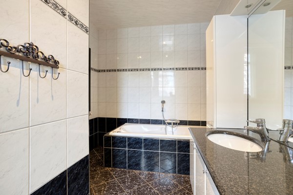 Foto - Te koop: Weg van Twee Nijenhuizen 6, 8325 PD Vollenhove