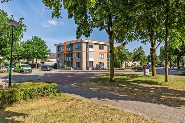 Verkocht: Dijkstraat-West 136, 3906 WR Veenendaal