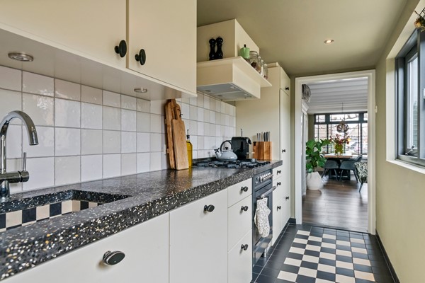 Medium property photo - P.H. van Rijnstraat 1, 3904 HG Veenendaal