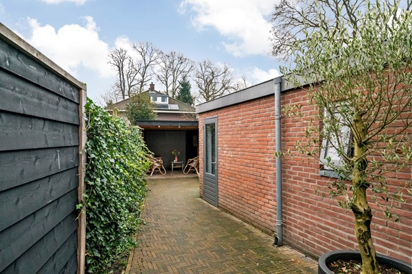 Medium property photo - P.H. van Rijnstraat 1, 3904 HG Veenendaal