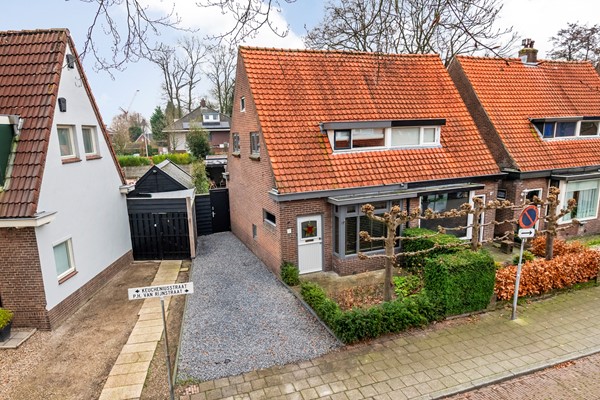 Medium property photo - P.H. van Rijnstraat 1, 3904 HG Veenendaal