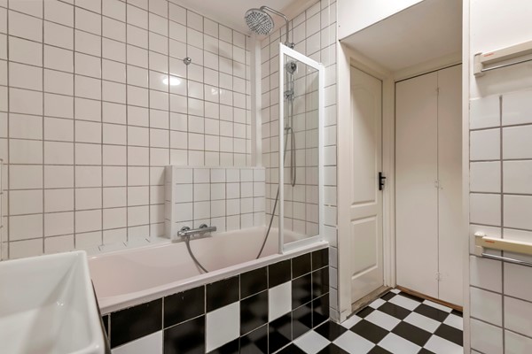 Medium property photo - Hisveltplein 92, 6826 LJ Arnhem