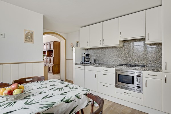 Medium property photo - Helmondseweg 3, 6003 NA Weert