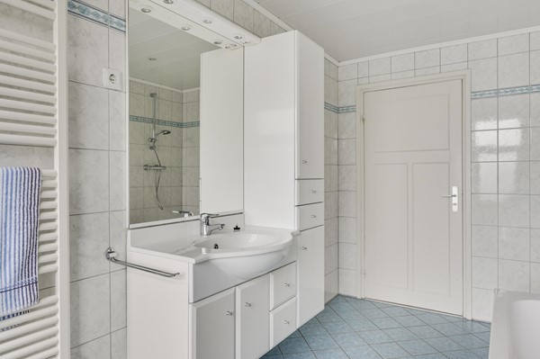 Medium property photo - Helmondseweg 3, 6003 NA Weert