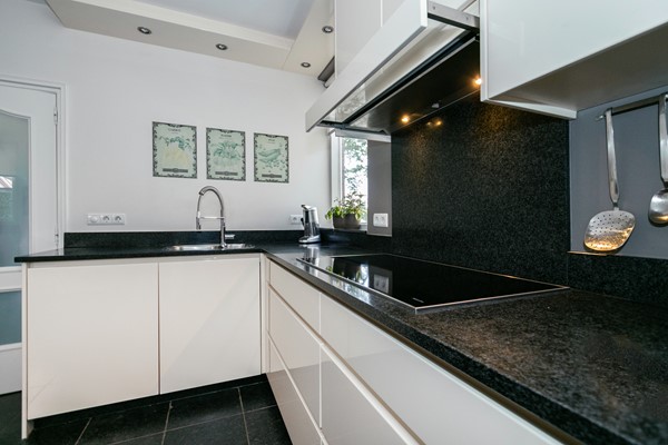 Medium property photo - Uilenweg 14, 6006 SK Weert