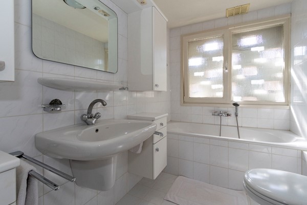 Medium property photo - Frederik Hendrikstraat 2, 6006 EC Weert