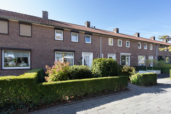 Onder bod: Mariënhagelaan 1, 6001 TM Weert
