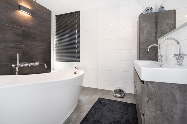 Medium property photo - Leumehofstraat 12, 6002 CL Weert