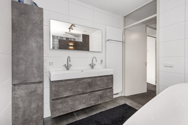 Medium property photo - Leumehofstraat 12, 6002 CL Weert