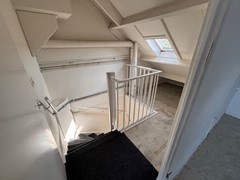 trapopgang 2e verdieping.jpg