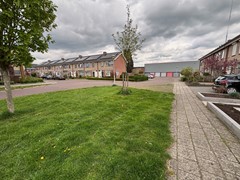 Engelsstraat 103, 7671 BR Vriezenveen - straat.jpg