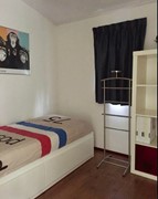 kleine slaapkamer.jpg