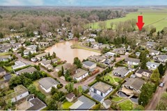 luchtfoto park met vijver.jpg