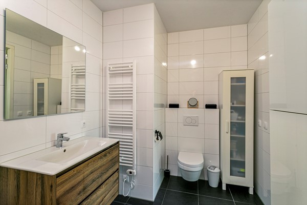 Medium property photo - Zodiakplein, 2516 CD Den Haag