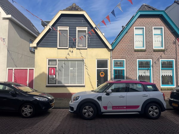 Rented subject to conditions: Roest van Limburgstraat 27, 2225NM Katwijk