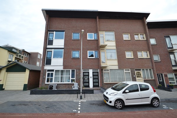 For rent: Jan Tooropstraat 4, 2225XT Katwijk
