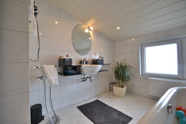 Medium property photo - Koninginneweg 59a, 2225 HJ Katwijk