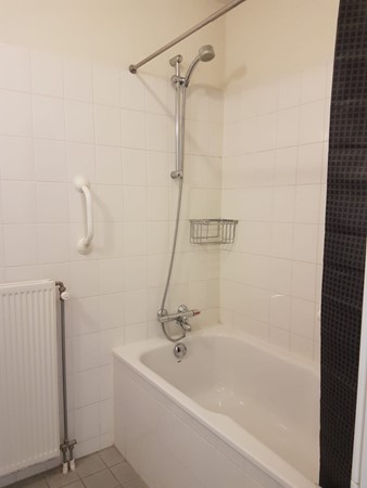 Medium property photo - Anna Blamansingel, 1102 SW Amsterdam