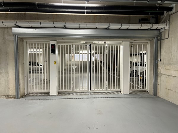 Photo - For rent: Rosy Wertheimstraat, 1082 MZ Amsterdam