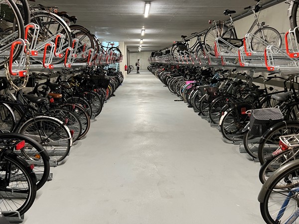 Photo - For rent: Rosy Wertheimstraat, 1082 MZ Amsterdam