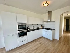 Van Kinsbergenstraat 142, 1057 PT Amsterdam 