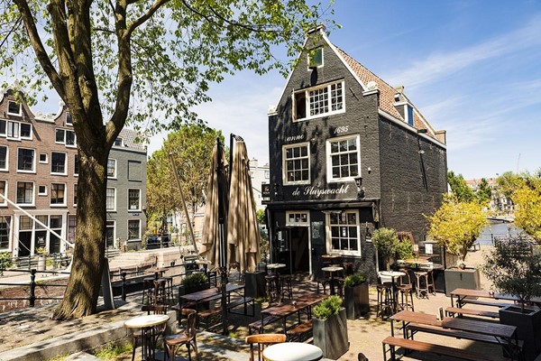 Foto - Verhuurd: Valkenburgerstraat, 1011 NC Amsterdam