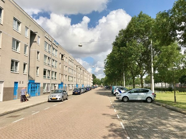 Foto - Verhuurd: Bernard Shawsingel, 1102 VD Amsterdam