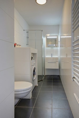Foto - Verhuurd: Bernard Shawsingel, 1102 VD Amsterdam