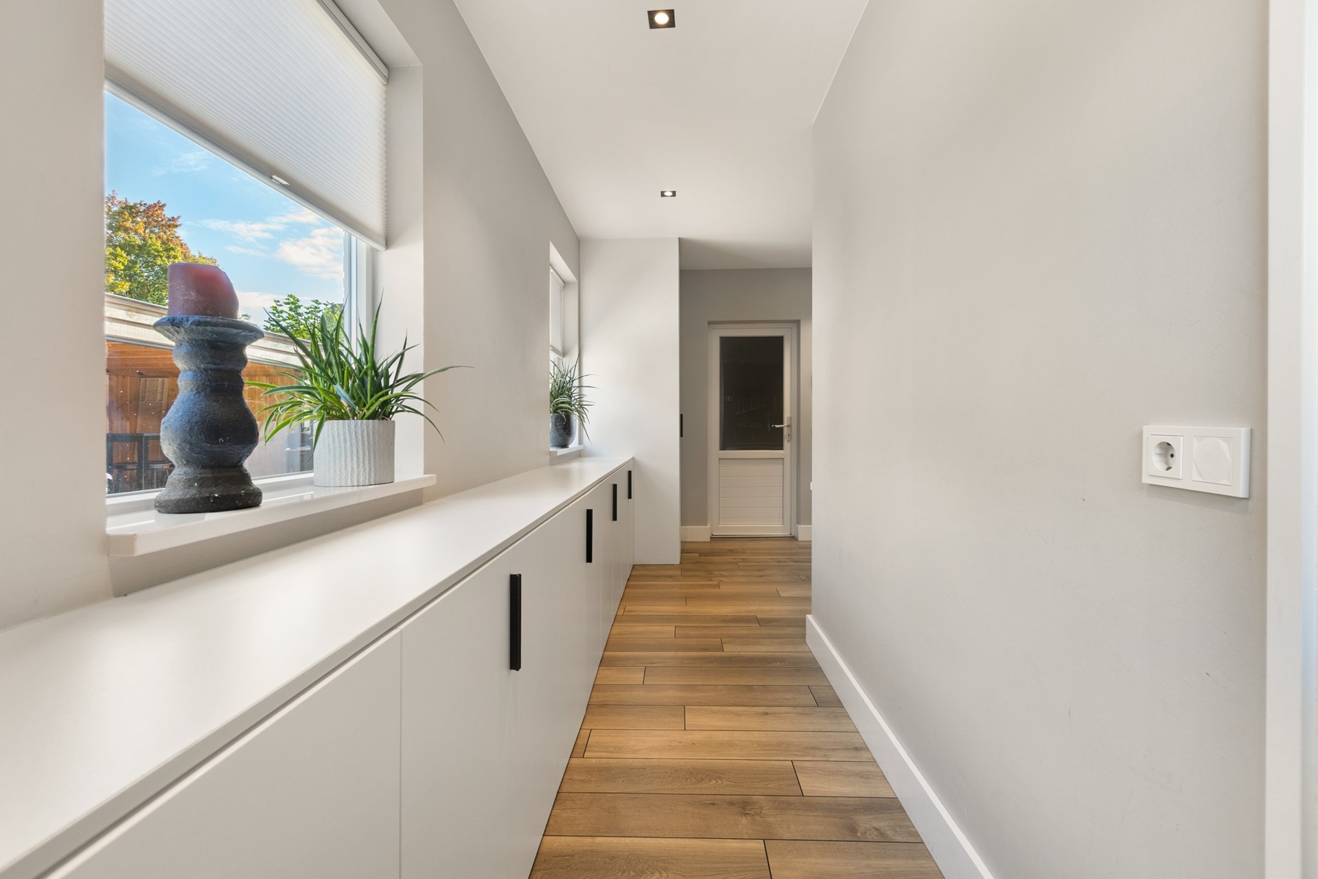 Twee-onder-één-kap te koop: Hertespoor 18, Barneveld