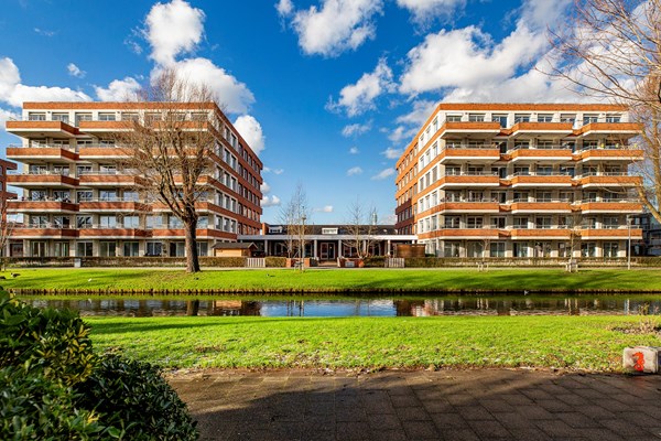 Medium property photo - Burghsluissingel 39, 3086 VC Rotterdam