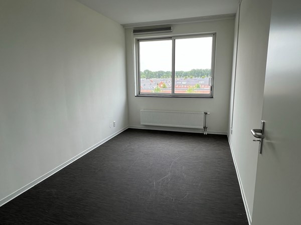 Medium property photo - Burghsluissingel 39, 3086 VC Rotterdam