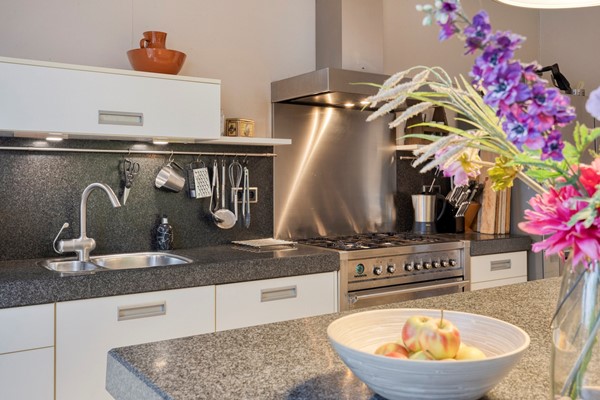 Medium property photo - Roelofsbeldstraat 48, 7413 RV Deventer