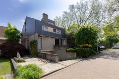 Verkocht: Vrijstaande split-level woning met inpandige garage op een fijne locatie in Maria Gewanden | Hoensbroek 