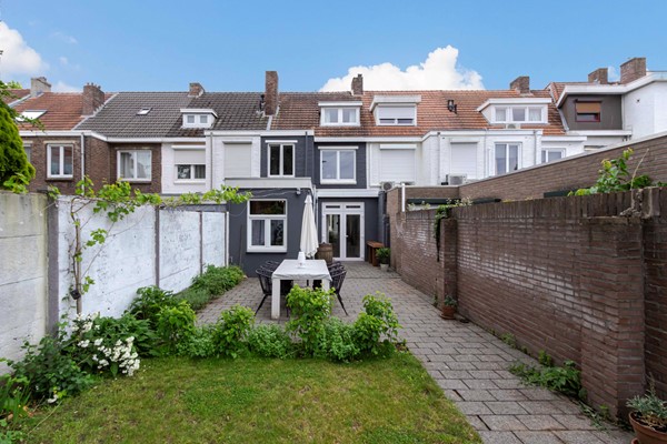 Medium property photo - Kruisstraat 93, 6411 BS Heerlen