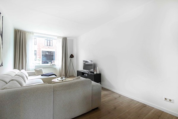 Medium property photo - Kruisstraat 93, 6411 BS Heerlen