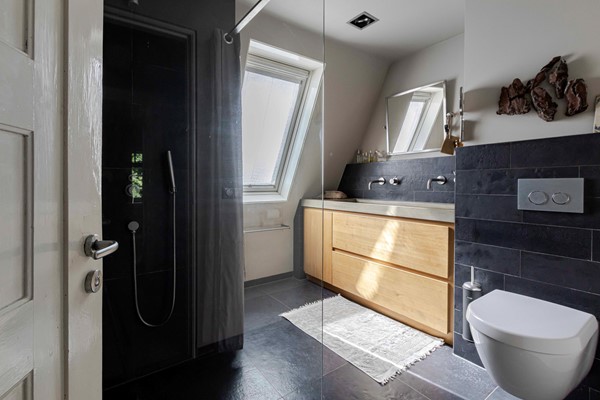 Medium property photo - Burg. de Hesselleplein 23, 6411 CH Heerlen