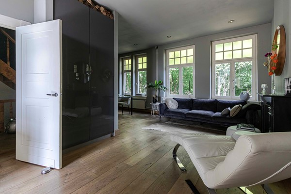 Medium property photo - Burg. de Hesselleplein 23, 6411 CH Heerlen